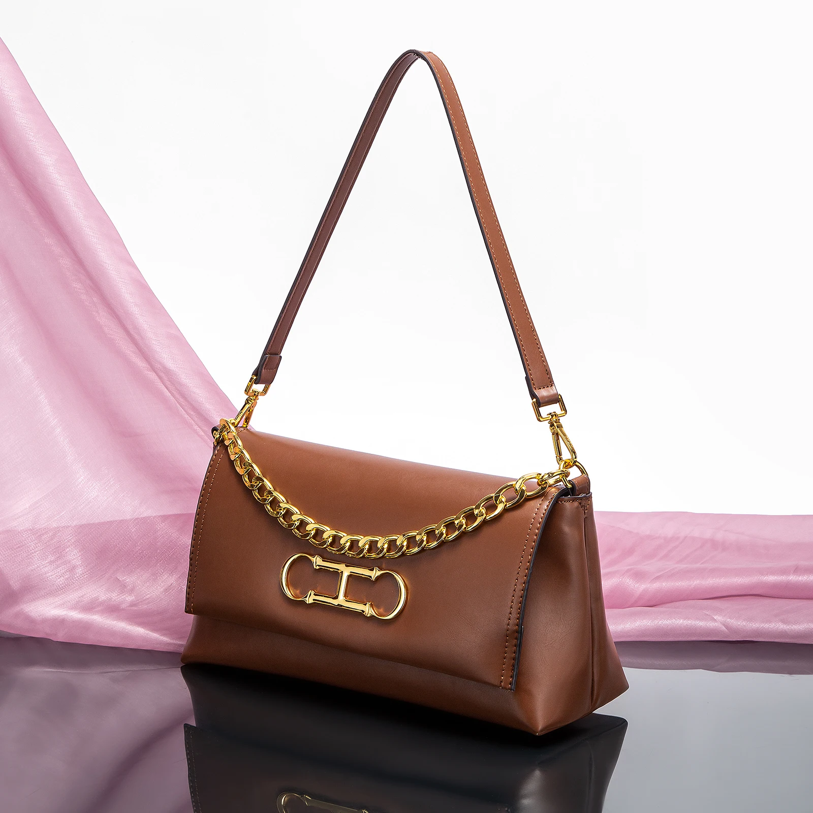 Women Bags Coach - Pure Simple Classic Retro Square Ladies