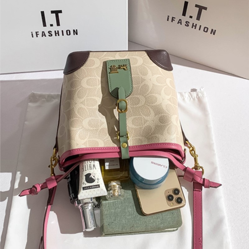 Light luxury women's handbag,  - Women Bags Coach recension och pris
