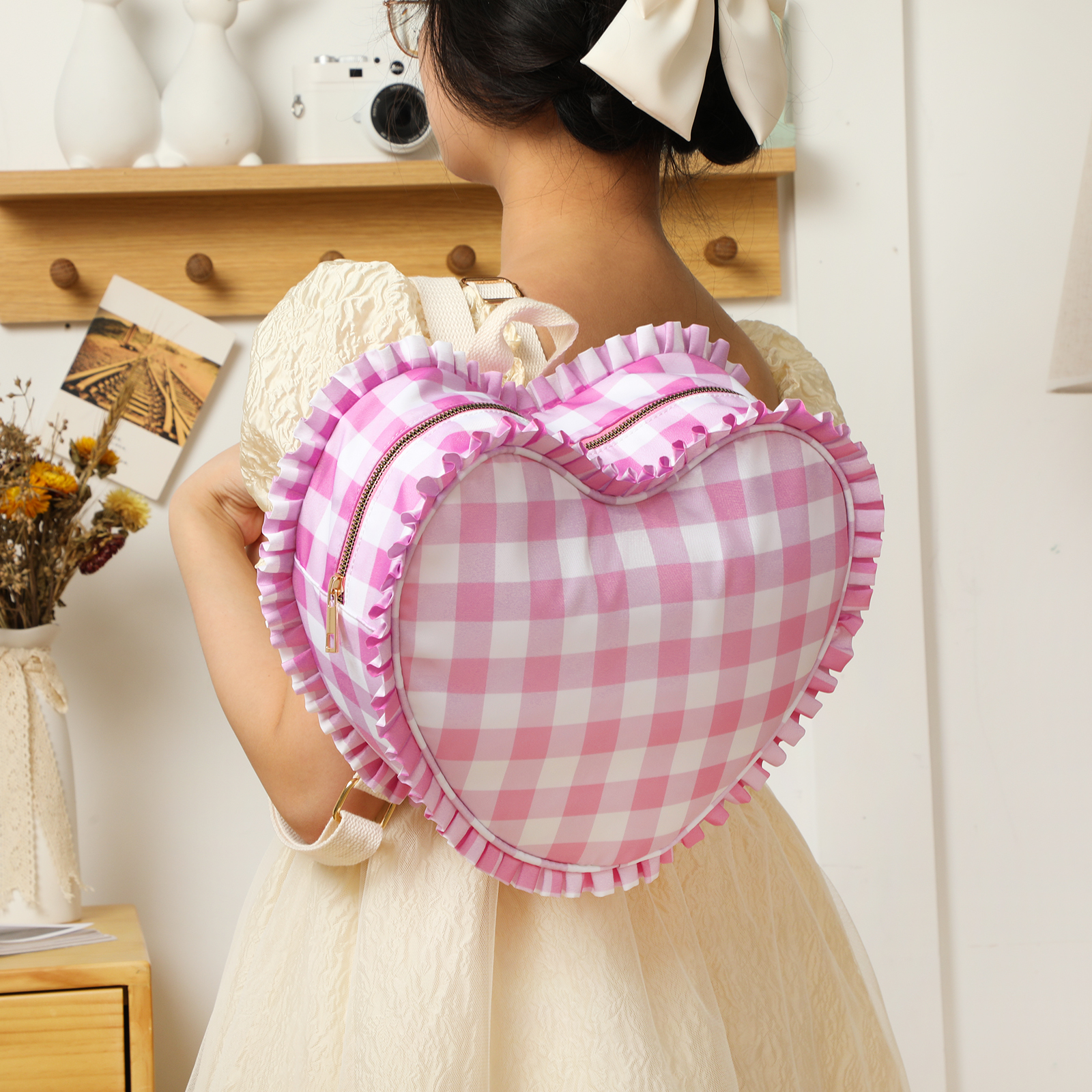 Ruffle Heart Shape Backpack Fa - Women Bags White recension och pris