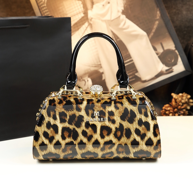 Luxury Fashion Women Handbag F - Doctor Bag Leather recension och pris
